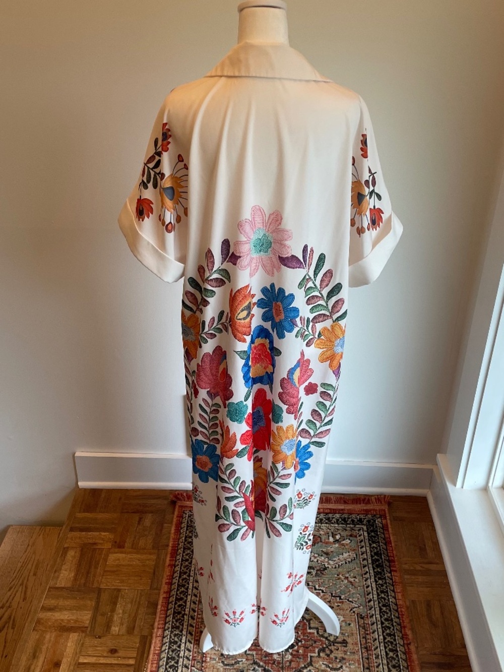 Shein Curve + Boho Casual White Floral Print Maxi Shirt Dress Robe Cover-up XL - Picture 3 of 12